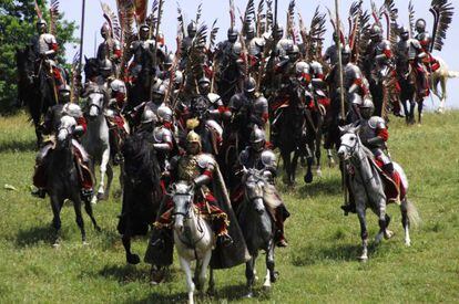 El rey Sobieski al frente de los h&uacute;sares alados en la batalla de Viena, en el filme &#039;Undici settembre 1683&#039;.