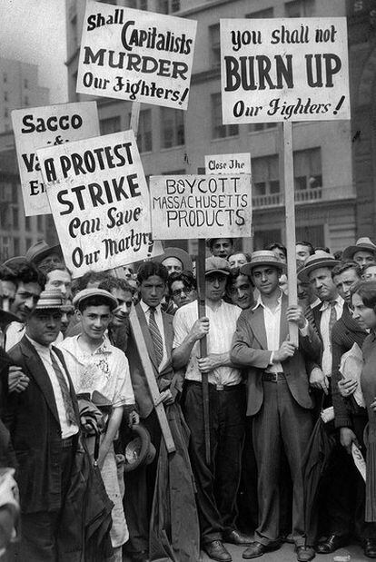 Manifestación en Manhattan (1927) por el <i>caso Sacco-Vanzetti.</i>