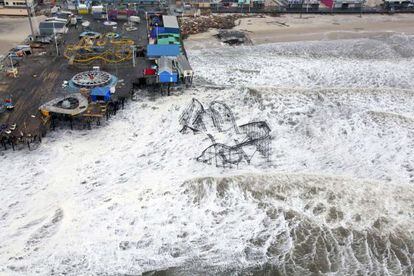 Costa de Nueva Jersey afectada por el paso de Sandy