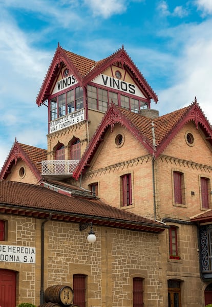 La bodega López de Heredia Viña Tondonia, en el barrio de la Estación de Haro (La Rioja).