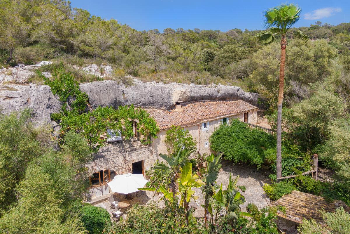 Las tres casas de la semana: vivir en la ladera de una montaña en Mallorca por 4 millones | Negocios