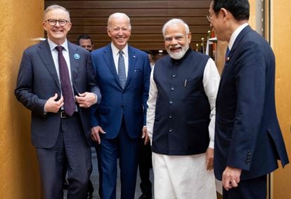 El primer ministro australiano, Anthony Albanese; el presidente de EE UU, Joe Biden; el jefe de Gobierno indio, Narendra Modi, y su homólogo japonés, Fumio Kishida, a su llegada a la cumbre del Quad.