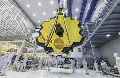 El espejo principal del telescopio espacial James Webb.