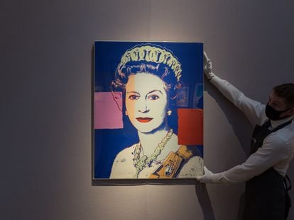 Obra de la serie de Andy Warhol 'Reigning Queens' (1985) que fue presentada en Christie's en 2020.