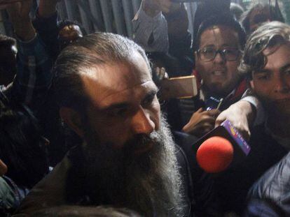 El exgobernador de Sonora Guillermo Padrés, tras salir de la cárcel.