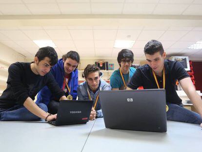 Los ganadores del CyberCamp en el colegio Montserrat de Madrid.