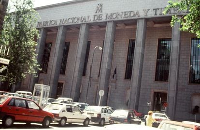 Fachada de la Fábrica Nacional de Moneda y Timbre. EFE/Archivo