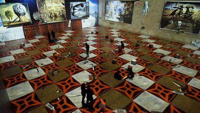 La exposición 'Dalí Cibernético' en el Centro de Artes Digitales Ideal de Barcelona.