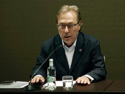 El candidato a la presidencia de la Cámara de Comercio de Barcelona, Josep Santacreu, en una reciente rueda de prensa.