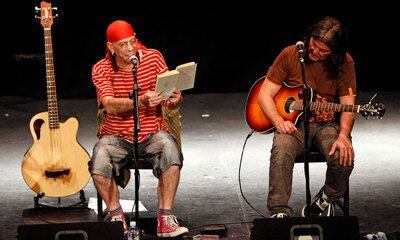 Concierto de Barricada en el teatro Lara en el que dieron a conocer su último disco <i>La tierra está sorda.</i>