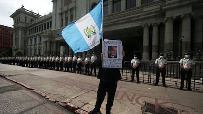 Manifestación en Ciudad de Guatemala contra la destitución del fiscal Juan Francisco Sandoval, el 24 de julio.