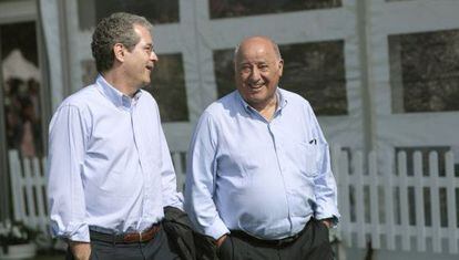 Amancio Ortega, a la dreta, amb el president d'Inditex, Pablo Isla.