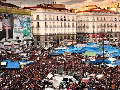 La Puerta del Sol de Madrid, durante el movimiento 15-M.