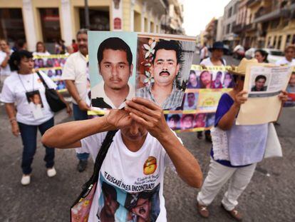 Integrantes de distintos colectivos de b&uacute;squeda de personas desaparecidas en el estado de Veracruz.