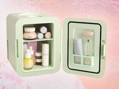 Una mini nevera para mascarillas y cosméticos: nos hemos enamorado de esta en color pastel que hemos encontrado en Amazon