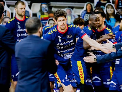 Presentación del Morabanc Andorra, con Oriol Paulí en primer término, antes de un partido de la ACB. acbphoto