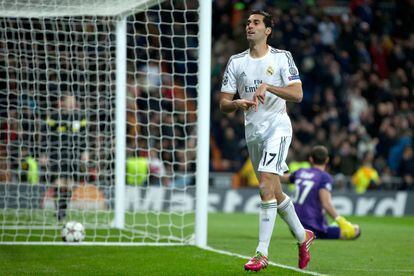 Arbeloa celebra su gol, el segundo del Madrid. 