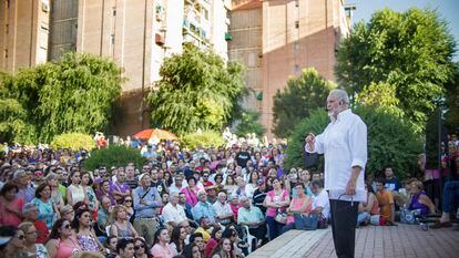 Mitin de Julio Anguita en Córdoba, el 22 de junio de 2016.