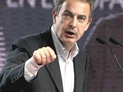 Zapatero, en el acto de presentación de los candidatos del PSOE a las europeas