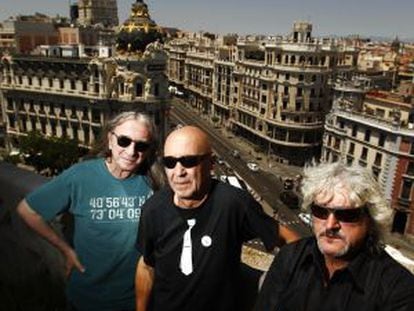 Rosendo, Tony Urbano y Ramiro Penas, ayer en Madrid. 