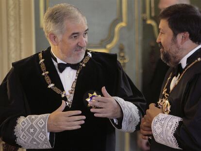 El magistrado Cándido Conde-Pumpido y el exministro de Justicia Francisco Caamaño en el acto de apertura del Año Judicial 2019.