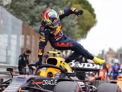 El piloto mexicano de Red Bull, Checo Pérez, durante el Gran Premio de Emilia Romagna.