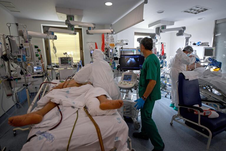 Una de las UCI del hospital Ramón y Cajal, el 15 de octubre de 2020.