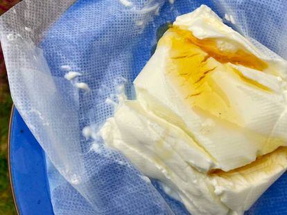 Recuit de drap: el queso fresco que es pura crema | EL COMIDISTA