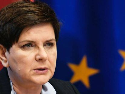 La primera ministra polaca, Beata Szydlo, durante una rueda de prensa este viernes en Bruselas