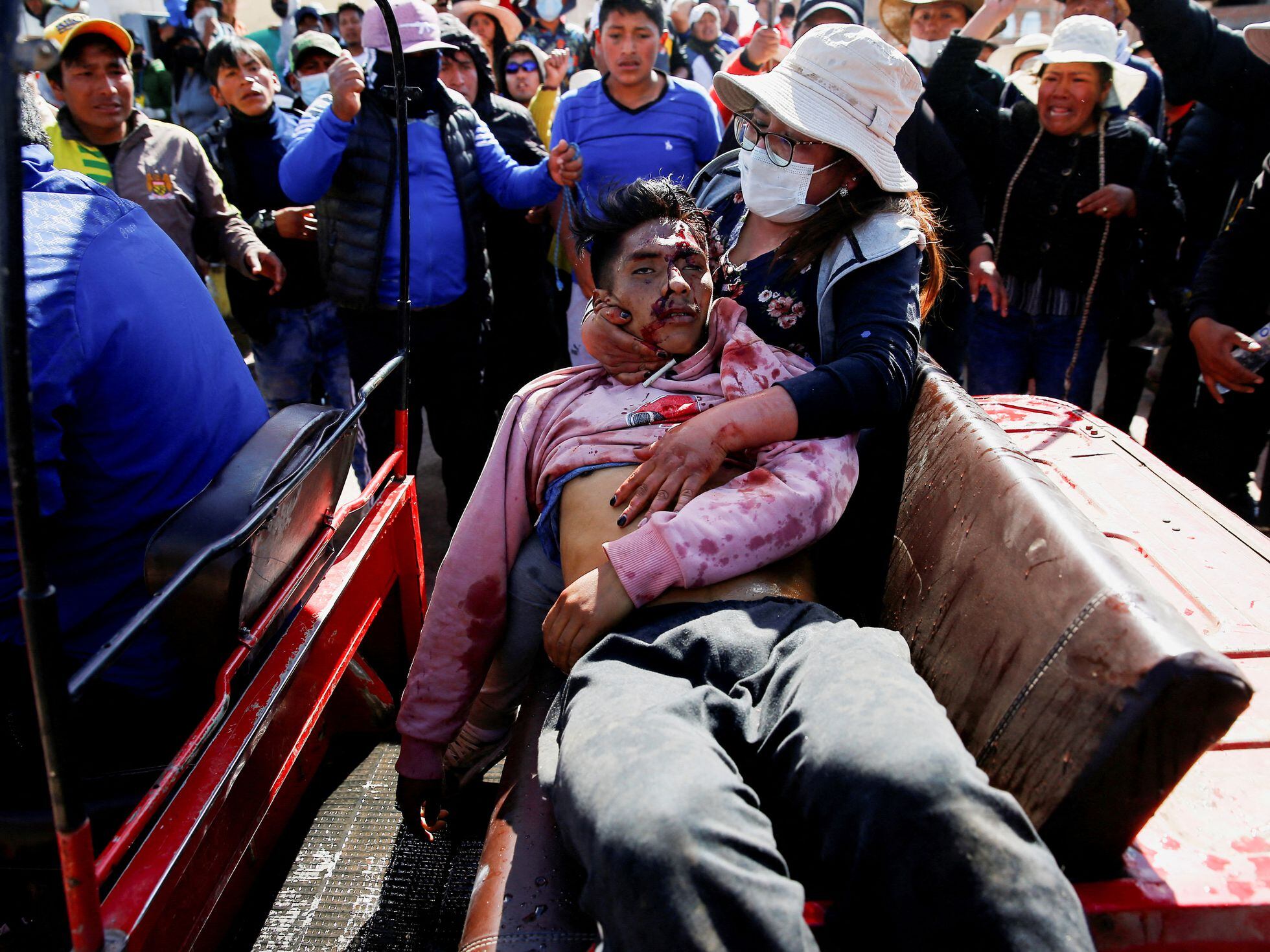 Dieciocho muertos en el mismo día en enfrentamientos entre manifestantes y  la policía en Perú | Internacional | EL PAÍS