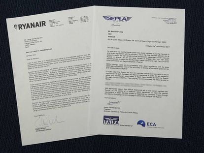 Cartas en las que el Sepla pide reconocimiento a su sección sindical en Ryanair y la compañía lo niega.