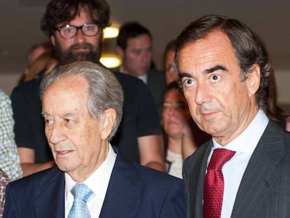 El empresario Juan Miguel Villar Mir junto a su hijo y sucesor en el holding familiar Juan Villar-Mir de Fuentes.