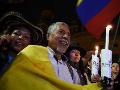 Las FARC, que deberán entregar sus bienes, evitan ir a la cárcel, tendrán garantizada la participación política y en la jurisdicción especial no habrá jueces extranjeros