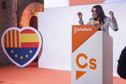 In&eacute;s Arrimadas en un acto de campa&ntilde;a en Lleida.