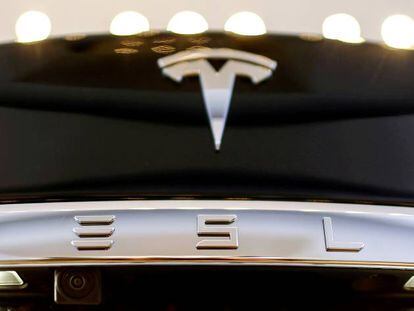 Símbolo de la automovilística Tesla.
