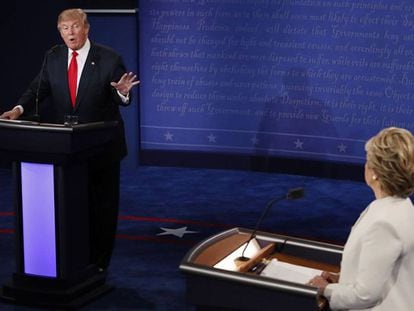 Imagen de tercer debate presidencial entre Trump y Clinton.