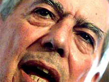 El escritor Mario Vargas Llosa.