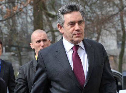 Gordon Brown se encuentra con las manos vacías para afrontar la desaceleración económica.