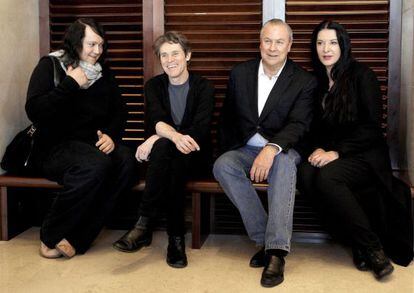 De izquierda a derecha, Antony, Willem Dafoe, Bob Wilson y Marina Abramovic presentan en Madrid la ópera sobre la biografía de la 'performer' serbia.