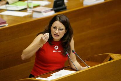 Mónica Oltra, portavoz de Compromís, en las Cortes Valencianas.