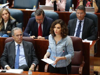 La presidenta de la Comunidad, Isabel Díaz Ayuso, interviene este jueves en la Asamblea de Madrid.
