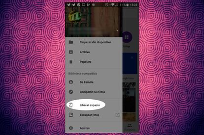 Una vez que hemos entrado en Google Fotos, debemos desplegar el menú lateral, en el que encontraremos el botón clave, como es el de "liberar espacio". Esta opción lo que hace es borrar todas aquellas fotos del móvil que ya cuenten con una sincronización en la nube de la app. Suelen ser varias gigas las que se liberan con este software.