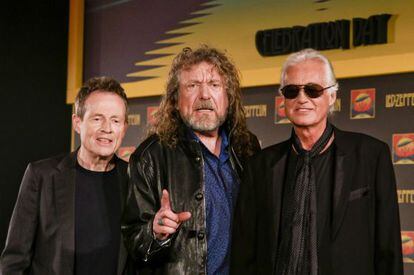 John Paul Jones, Robert Plant y Jimmy Page, los tres ex Led Zeppelin, en Londres.