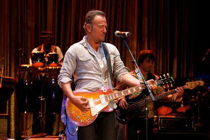 Bruce Springsteen en una actuación en abril de 2021.