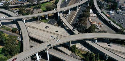 Cruce de carreteras en Oackand, California, en una imagen del pasado 25 de julio.