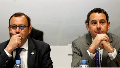 Raimon Grifols (izquierda) y Víctor Grífols Deu, co-consejeros delegados de Grifols. 