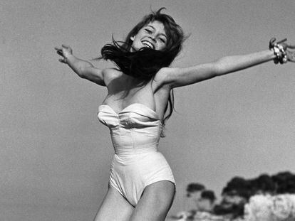 La actriz Brigitte Bardot, en 1955 en Saint-Tropez.