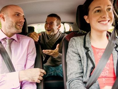 Fotograf&iacute;a facilitada por BlaBlaCar de tres pasajeros que comparten un viaje en coche.