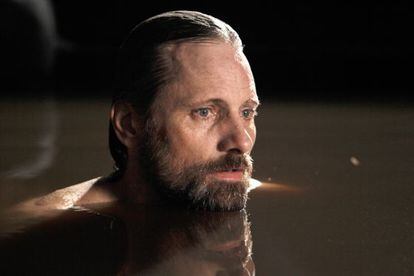 Viggo Mortensen, en un fotograma de 'Todos tenemos un plan'.