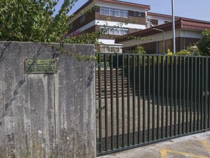Entrada del colegio Las Acacias de Vigo, que solo admite ni&ntilde;as.